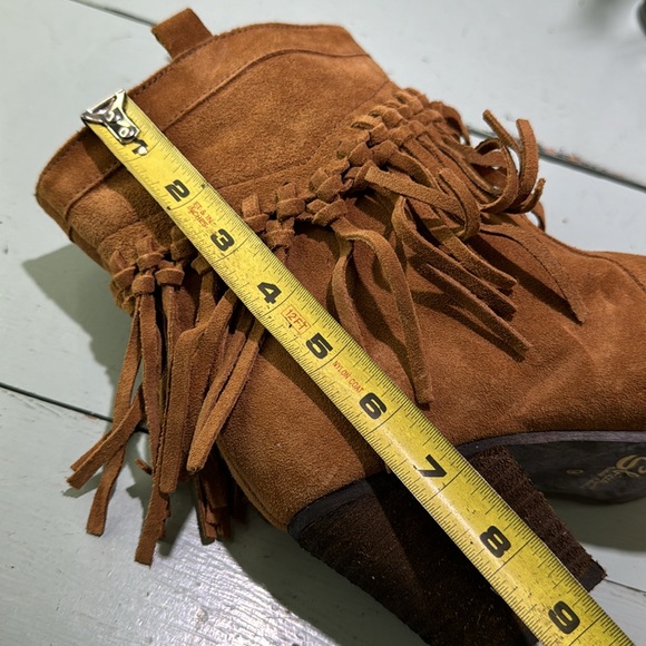 Sbicca Vintage Collection Sound Fringe Boots - Picture 6 of 8
